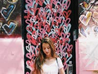 Mladá Carys sa na nich Instagrame prejavuje ako modelka. Naviac predstavuje aj svoj módny vkus a veľmi je to pristane