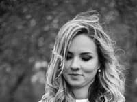 Lucia z blogu Moje jedlo na unavené oči používa čajové vrecúška
