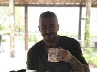 Štvornásobný sexi otecko David Beckahm si rolu otca užíva vo všetkých ohľadoch