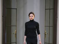 Victoria Beckham trpí deformáciou chodidiel v dôsledku nosenia vysokých podpätkov už dlhé roky