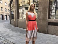 Modelka Mária Zelinová stavila na kombináciu troch farieb a nemohla urobiť lepšie