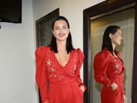 Sledujte svoju povahu a doprajte aj svojim perám sexi nával červenej