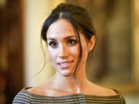 Inšpiratívna vojvodkyňa Meghan Markle nedá dopustiť v starostlivosti o pleť na pár drobností