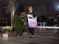 V kategórií Fresh Designer zvíťazil mladý dizajnér Pavol Dendis a Cenu verejnosti od NOIZZ získala ako najobľúbenejšia dizajnérka, zvolená širokou verejnosťou, Petra Kubíková