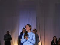Lenka Sršňová podala súčasnú módu veľmi farebne a parkticky