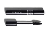 Maskara, ktorú zbožňujú tí najväčší make-up profesionáli. Dior Diorshow zabezpečí jedným ťahom krásne husté riasy