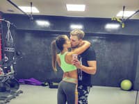 Timea chodieva cvičiť aj so svojím snúbencom