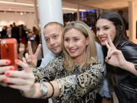 Na otvorenie prišla aj modelka Soňa Skoncová s priateľom 