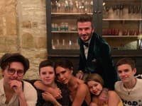 Victoria a David Beckhamovci so svojou šťastnou rodinkou