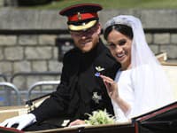 Meghan si však svoj denný režim nevie predstaviť bez kvalitného rozjasňovača