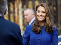 Keď si vybavíme tvár krásnej vojvodkyne z Cambridge, Kate Middleton, zjaví sa nám vždy so širokým úsmevom na perách