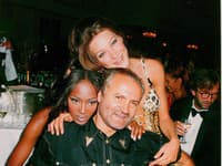 Nesmrteľný Gianni Versace a jeho múzy