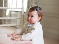 Narodeninové portréty princeznej Charlotte boli prvé, ktoré zhotovila Kate Middleton 