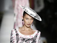 Farebné paletky, s ktorými dokážete omladiť svoj look: Narábajte s nimi opatrne a držte sa tohto hesla