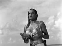 Prvá bondovka s názvom Dr. No priniesla svetu aj prvú Bond girl
