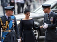 Etiketa v britskej kráľovskej rodine je veľmi prísna