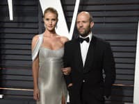 Rosie Huntington-Whiteley a jej partner Jason Statham tvoria jeden z najatraktívnejších párov sveta