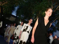 Modely luxusného módneho domu Alize Fashion House  predviedli na exkluzívnej prehliadke modelky z Elite Bratislava