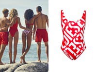 Červené plavky v Baywatch štýle sú zárukou sexepílu