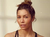 Krásna herečka Jessica Biel má šport v krvi