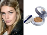 Ošetrujúci make-up v špongii Hyaluron Cellular Filler