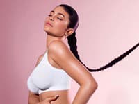 Kylie Jenner uvádza na trh nové produkty Kylie Skin Summer