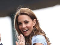 Britské ženy obdivujú Kate Middleton aj pre jej prirodzený výzor
