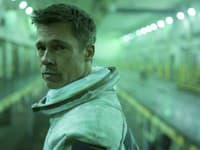 Brad Pitt hviezdi v novom filme Ad Astra
