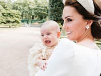 V tejto jednej veci sa Meghan a Kate vo výchove rozchádzajú