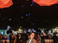 Moderátorka Lucia Wirthová na premiére filmu Daždivý deň v New Yorku
