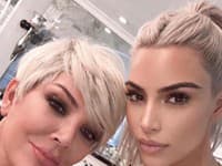 Kim je na svoju mamu Kris hrdá a práve ona uverejnila jej fotografiu z 80-tych rokov po 4 pôrodoch na svoju sociálnu sieť