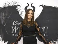 V súvislosti s novým filmom, ktorý si sama režírovala rovnako ako ten prvý, poskytla Angelina aj viac rozhovorov