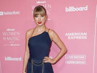 Hviezdou večera bola speváčka Taylor Swift
