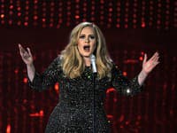 Mnohí fanúšikovia Adele chvália a obdivujú, no od niektorých sa dočkala aj zmiešaných komentárov