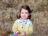 Malá Charlotte je vraj vernou kópiou svojej prababičky a babičky?
