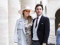 Tentokrát však pôjde o skromnejší obrad ako mala Meghan či Kate. 