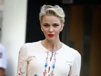 Princezná Charlene z Monaka má aj veľmi výrazný štýl obliekania