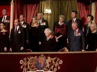 Pravým dôvodom ukončenia seriálu by podľa fanúšikov mohlo byť to, že sama kráľovská rodina si neželá byť stvárnená v súčasnom ťažkom období
