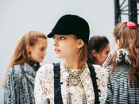 Virginie Viard predstavila kolekciu Chanel jeseň/zima 2020/2021