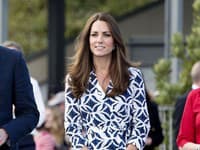Aj Kate Middleton si potrpí prává na tento strih šiat
