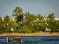 Wakeboarding je čoraz populárnejším športom