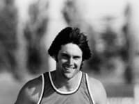 William Bruce Jenner bol kedysi športovou hviezdou Spojených štátov