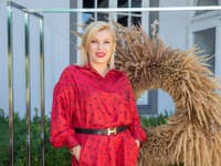 Riaditeľka Fashion TV Gabriela Drobová je milovníčkou červenej a vo svojom šatníku jej má hneď v niekoľkých prevedeniach