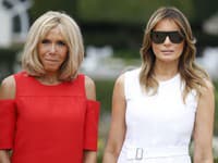 Zatiaľ čo je Brigitte od svojho manžela o 25 rokov staršia, Melania je od toho svojho takmer o 25 rokov mladšia