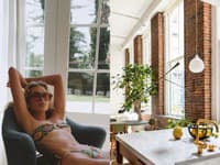 Ako býva modelka Elsa Hosk?