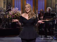 Po tom, čo speváčka Adele schudla 50 kíl, exceluje: Na týchto záberoch by ste ju už ani nespoznali