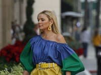 Kim Cattrall ako Samantha Jones vo filme Sex and the city (2008)
