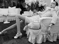Fotoalbum CHANEL Haute Couture SS2021 očami fotografa, filmára a grafického dizajnéra Antona Corbijna