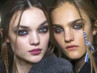 Make-up líčenie, ktoré prebudí vaše zmysly: Looky, ktoré stoja za vyskúšanie
