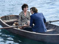 V úlohe Gucciho uvidíte herca Adama Drivera a v role žiarlivej a chamtivej čiernej vdovy, speváčku a herečku Lady Gagu. 